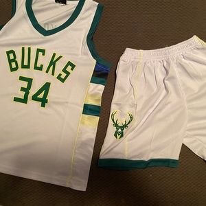 2021-22 City Milwaukee Bucks Giannis Antetokounmpo 34 White Swingman jersey
